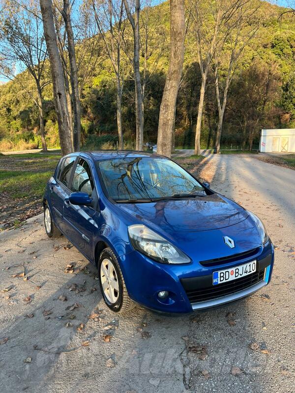 Renault - Clio - 1.5 dci