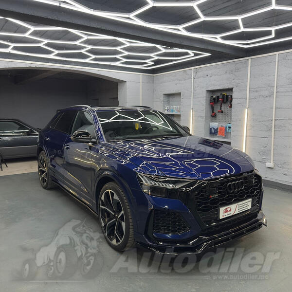 Audi - Q8 - RSQ8 4.0
