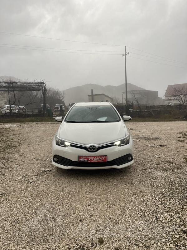 Toyota - Auris - 1.4 D4D.10.2017