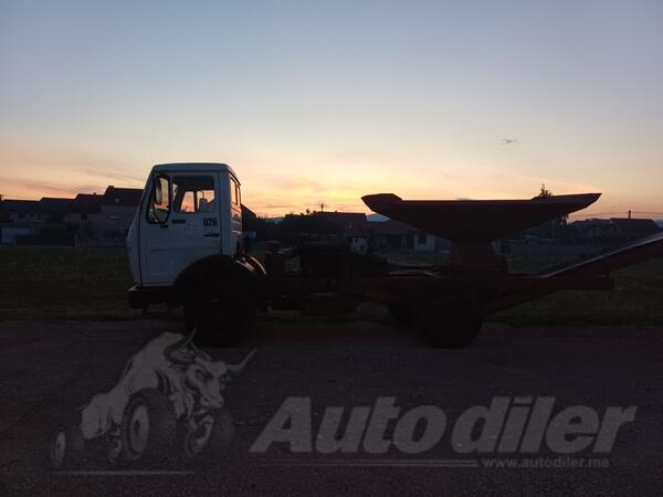 Mercedes Benz - 12 13