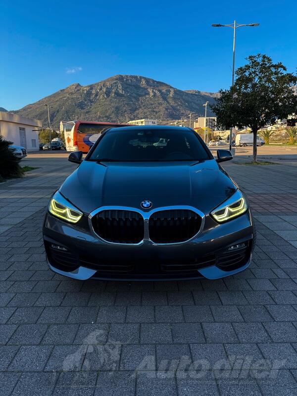 BMW - 118 - 118D