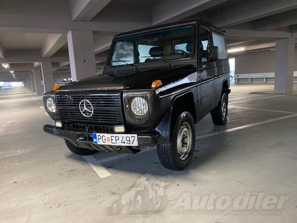 Mercedes Benz - G 300 - D