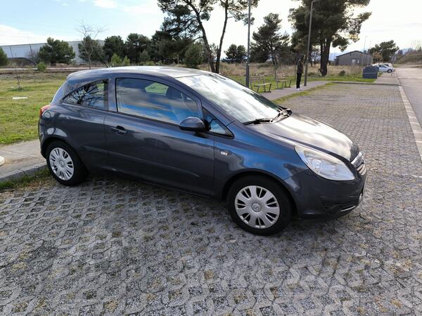 Opel - Corsa - D 1.2