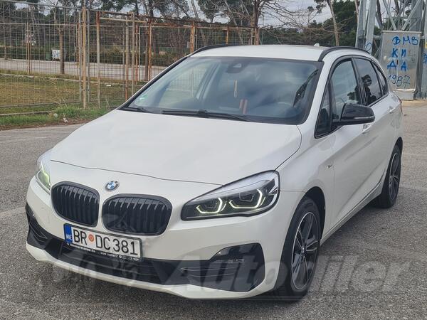 BMW - 220 Active Tourer - 2.0 .140 kw.Rejstaling.Sport M .prva reg 02 mjes 2020