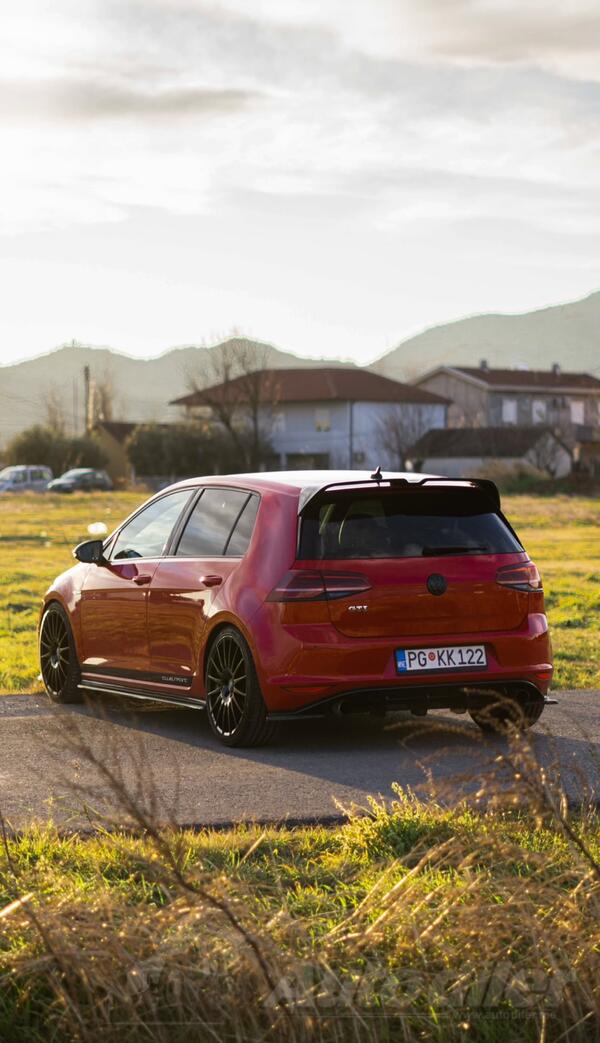 Volkswagen - Golf 7 - GTI