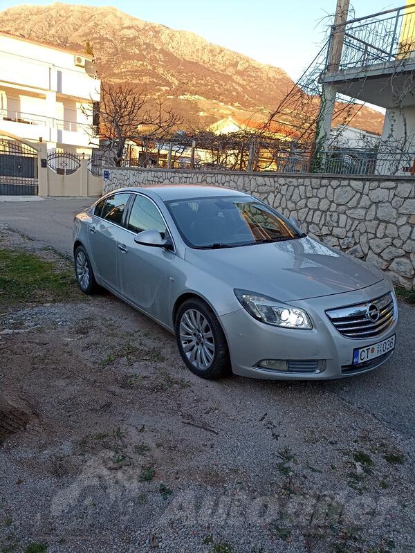 Opel - Insignia - 2.0