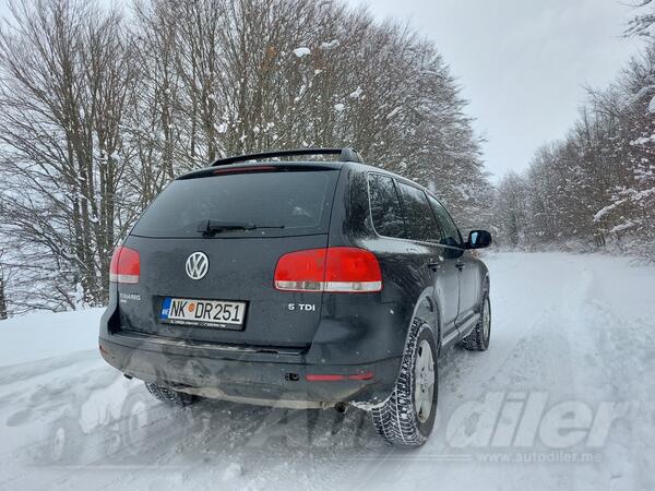 Volkswagen - Touareg