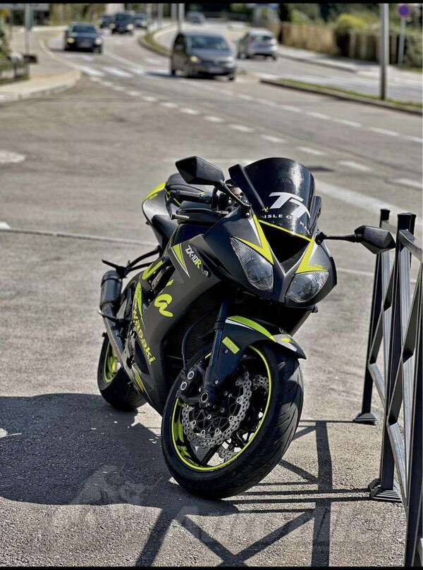 Kawasaki - Zx10r