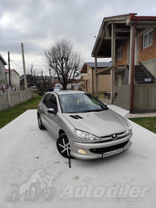 Peugeot - 206 - 1.4 HDI