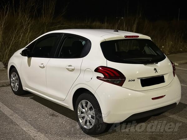 Peugeot - 208 - 1.5