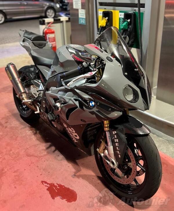 BMW - 1000RR