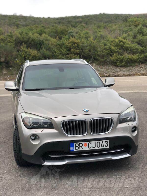 BMW - X1