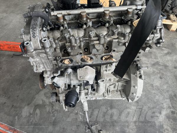 Motor za Automobile - Mercedes Benz - Ostalo    - 2012-2015