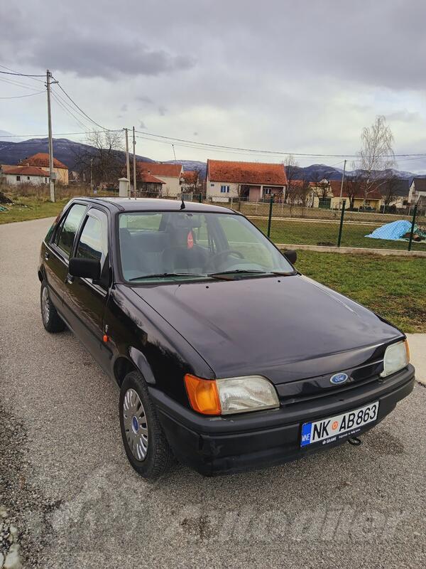 Ford - Fiesta - 1.1 benzin