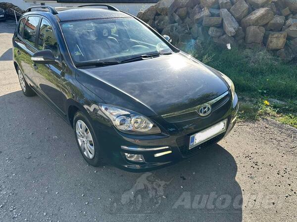 Hyundai - i30 - 1.6crdi