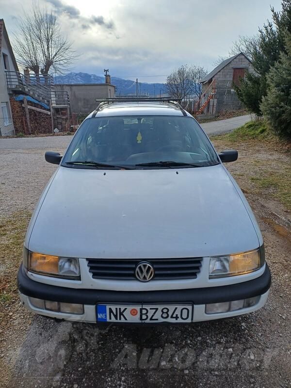 Volkswagen - Passat - 1.8