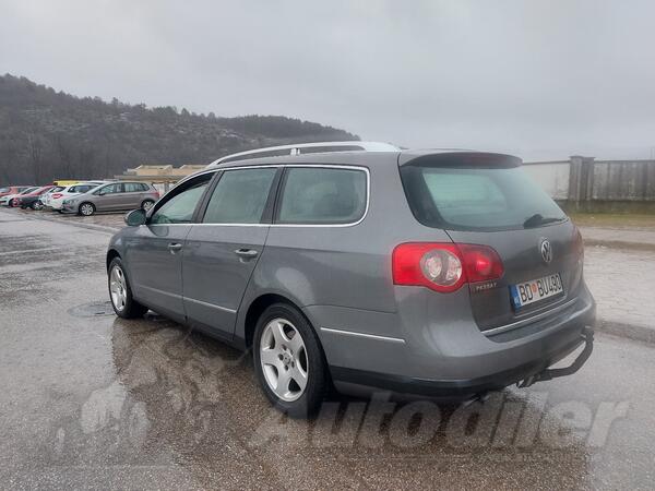 Volkswagen - Passat