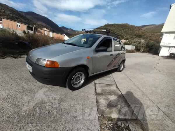 Fiat - Punto - 1.1