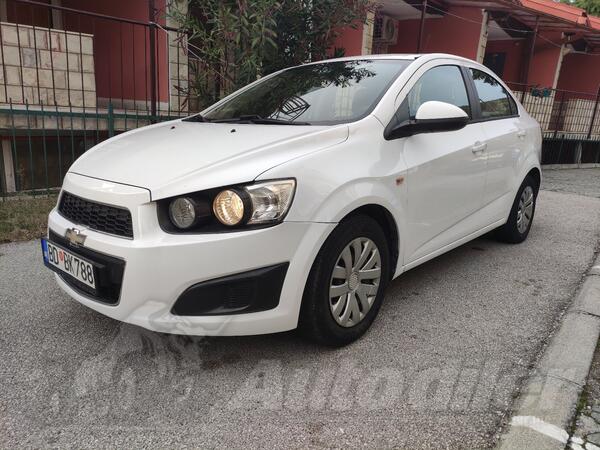 Chevrolet - Aveo