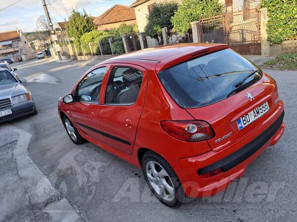 Peugeot - 206 - 1400