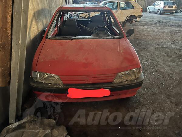 Peugeot - 106 - 1.0