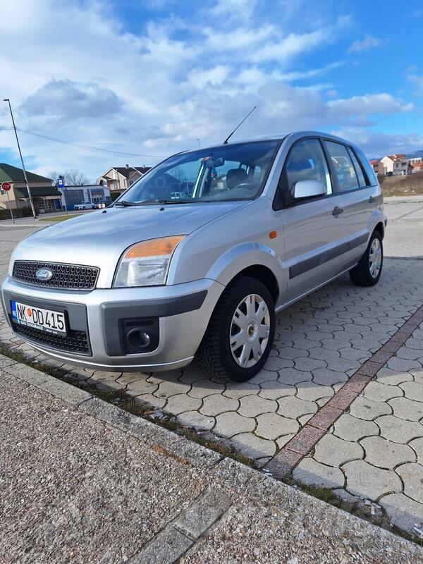 Ford - Fusion - 1.4 TDCI