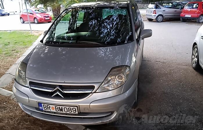 Citroen - C8 - 2.2 HDI