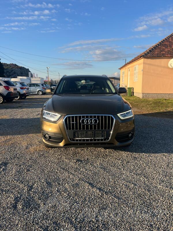 Audi - Q3 - 2.0 TDI