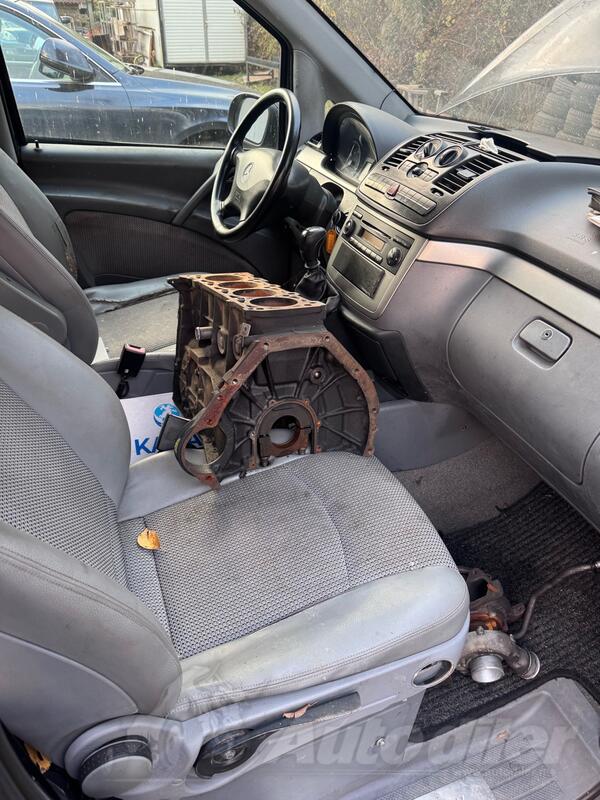 Mercedes Benz - Viano