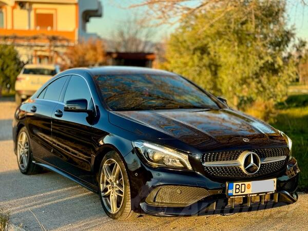 Mercedes Benz - CLA 180 - AMG Line - Facelift