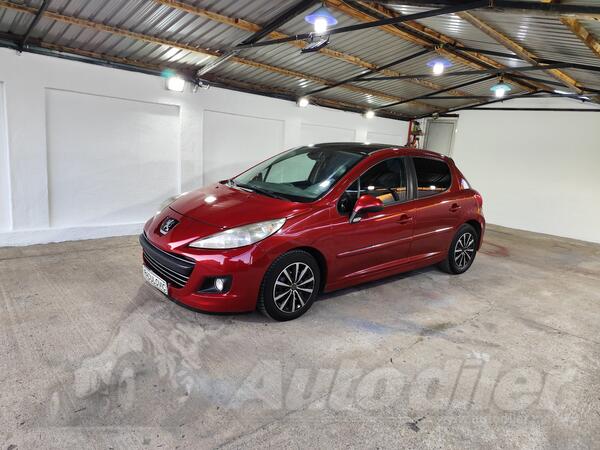 Peugeot - 207 - 1.4 HDI