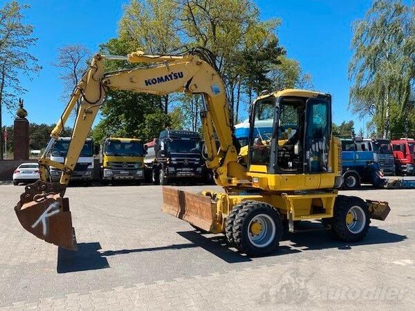 Komatsu - PW 118 MR-8 / Mobilni Bager