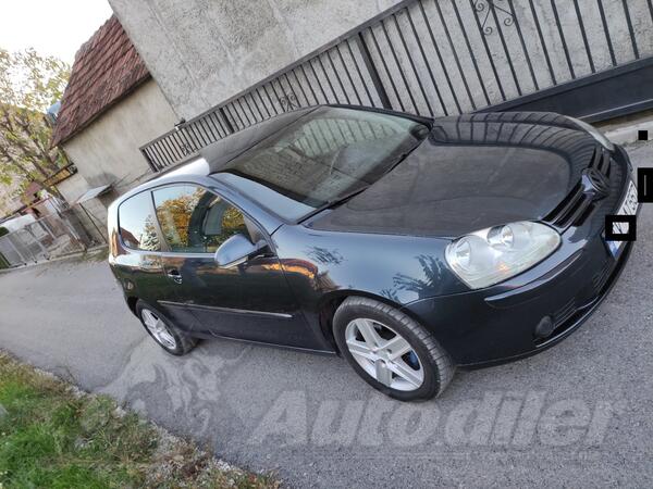 Volkswagen - Golf 5 - 2.0 TDI