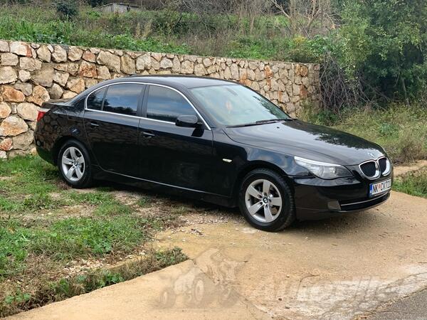 BMW - 520 - E 60