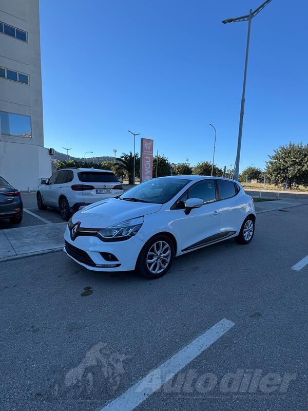 Renault - Clio - Automatic 1.5 Dci