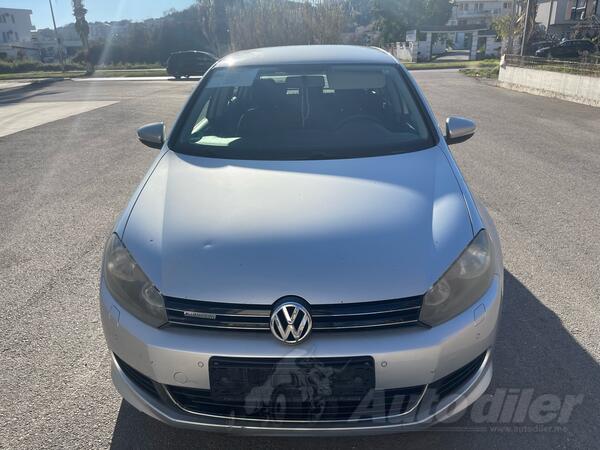 Volkswagen - Golf 6 - 1.6 tdi blumotion