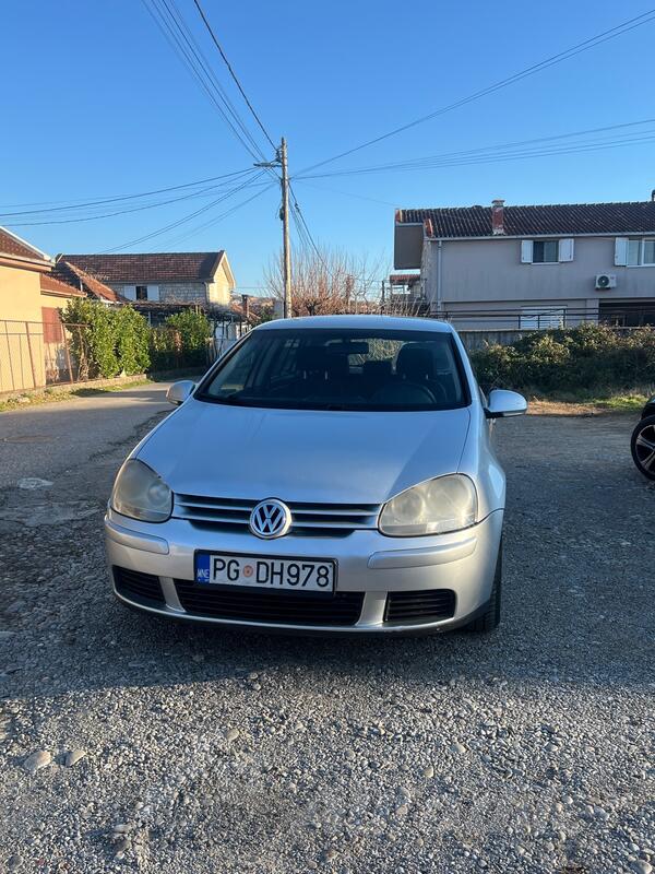 Volkswagen - Golf 5 - 1.9 TDI