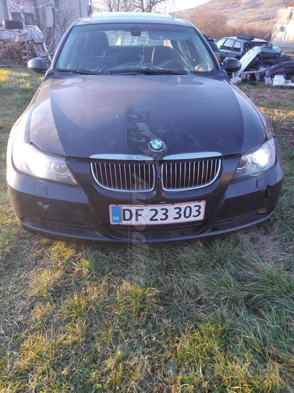 BMW - 325