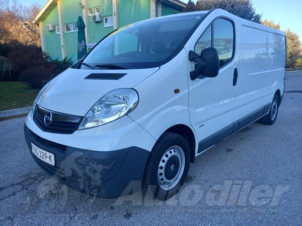 Opel - vivaro 2.0dci