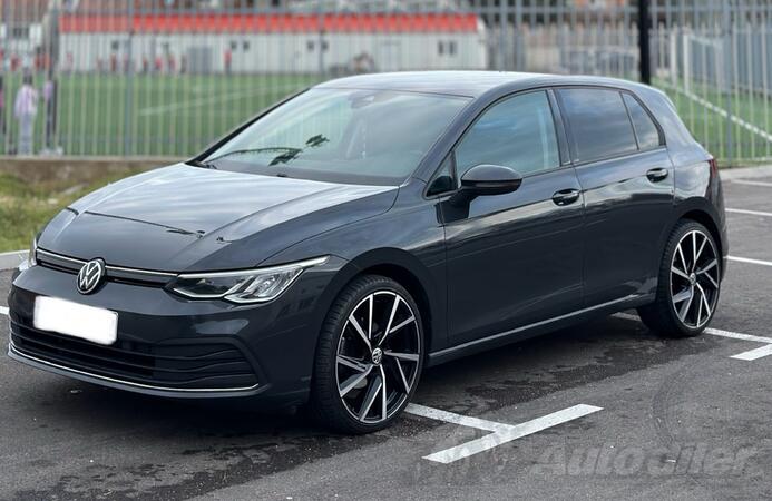 Volkswagen - Golf 8