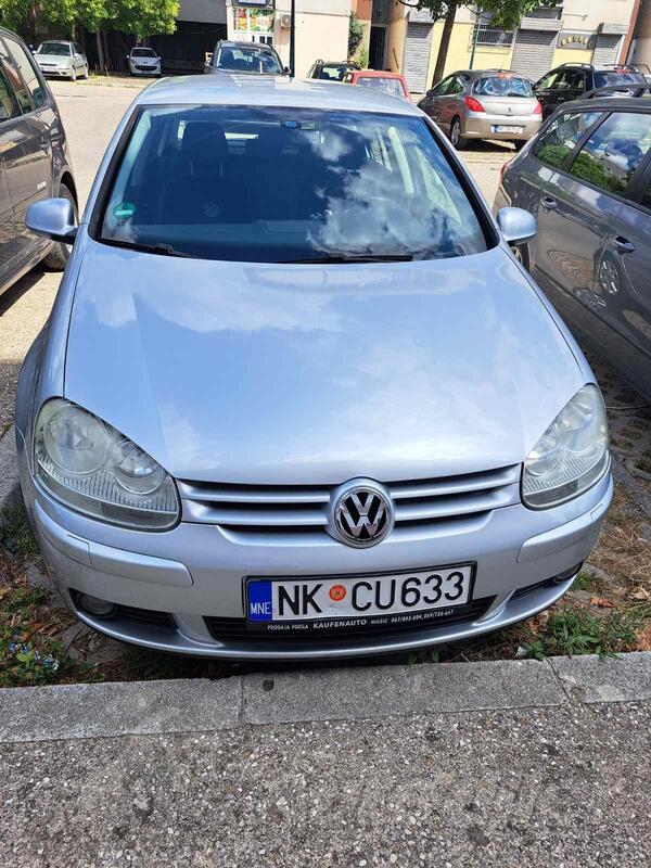 Volkswagen - Golf 5 - 1.9 TDI