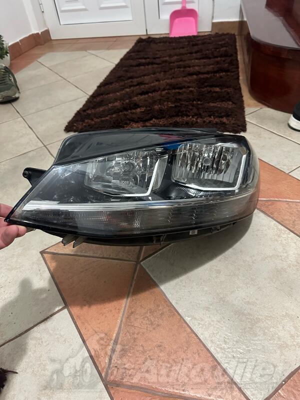 Left headlight for Volkswagen - Golf 7    - 2019