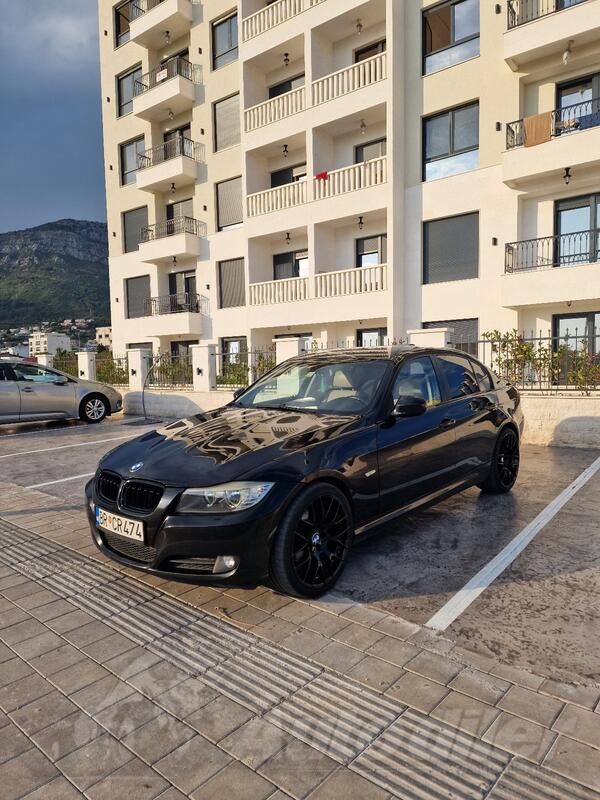 BMW - 318 - e90