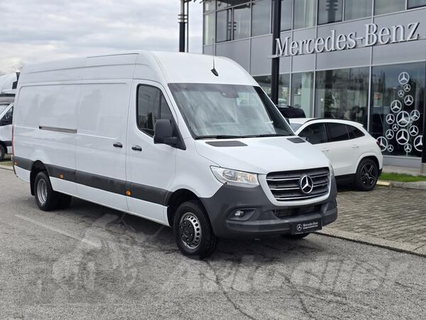 Mercedes Benz - Sprinter Furgon  519 CDI Long