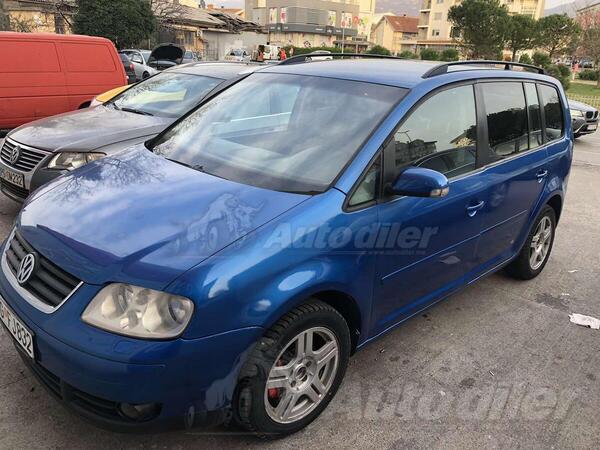 Volkswagen - Touran - 2.0tdi