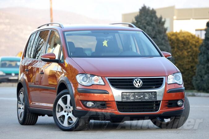 Volkswagen - Cross Touran - 2.0tdi,103kw