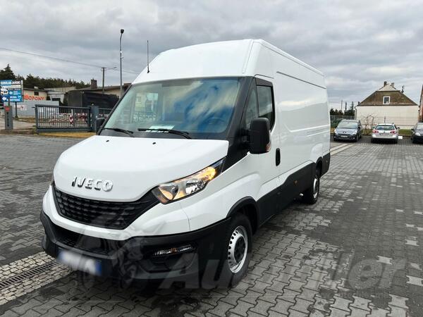 Iveco - DAILY 35S14 FURGON - 3.5t