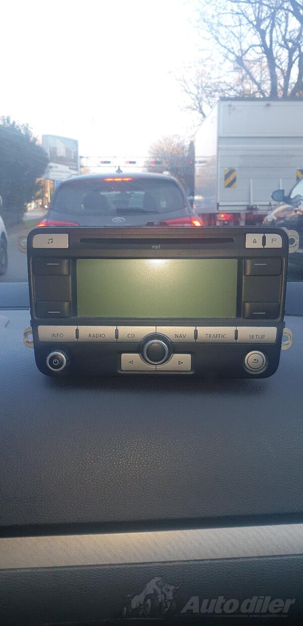 CD / DVD / MC / Radio player