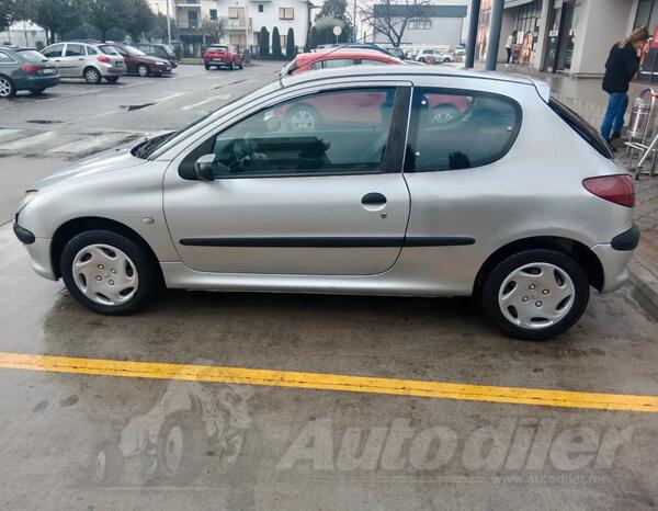 Peugeot - 206 - 1.4 HDI