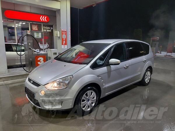 Ford - S-Max